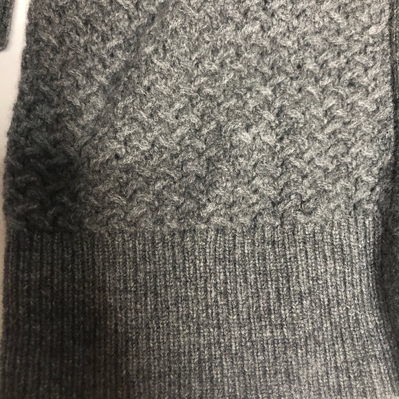 FINAL Last Chance NeimanMarcus Gray Cashmere Clip Cardigan L runs sm - Picture 16 of 16